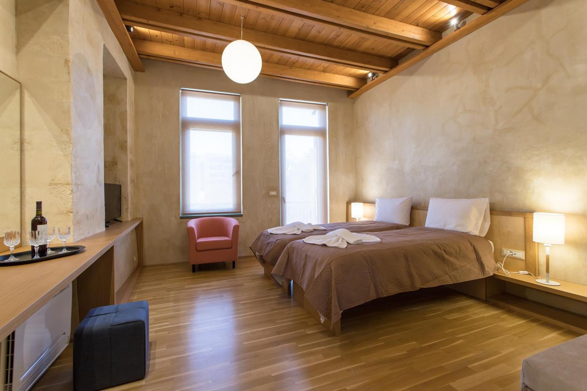 Polixeny'S Suites Chania  Bagian luar foto